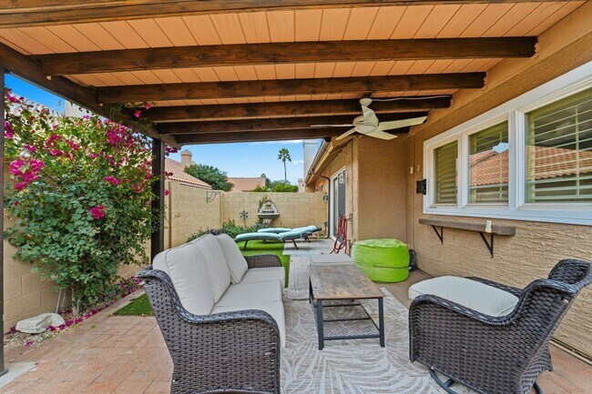 Building Photo - Fully Furnished Scottsdale Home with Bonus Room & 2-Car Garage