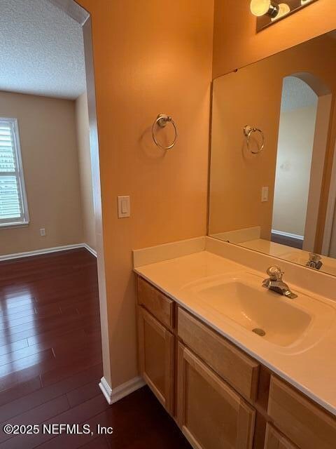 Building Photo - 2518 Willow Creek Dr