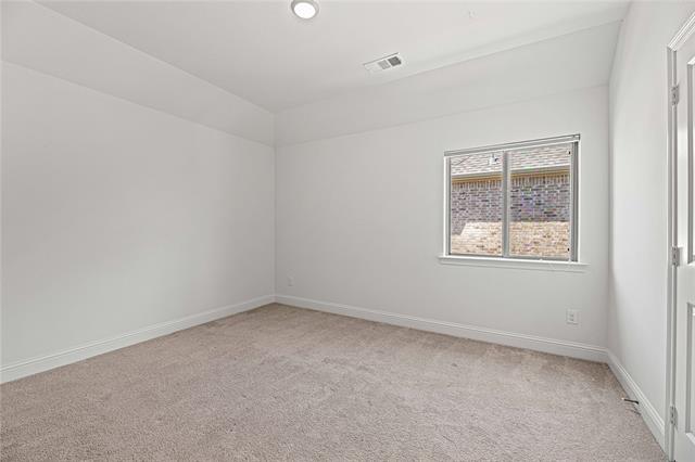 Building Photo - 880 Mountain Laurel Dr