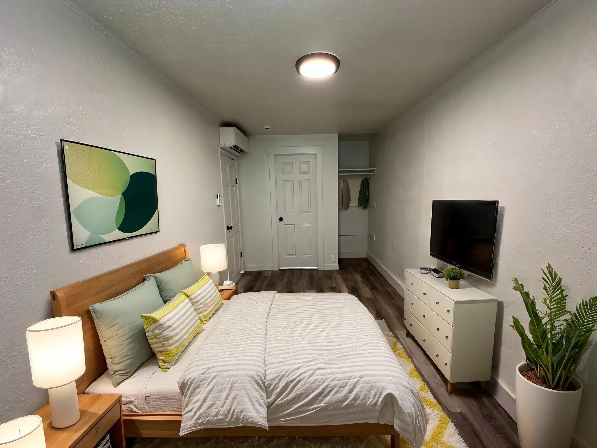 Building Photo - 614 E 600 S