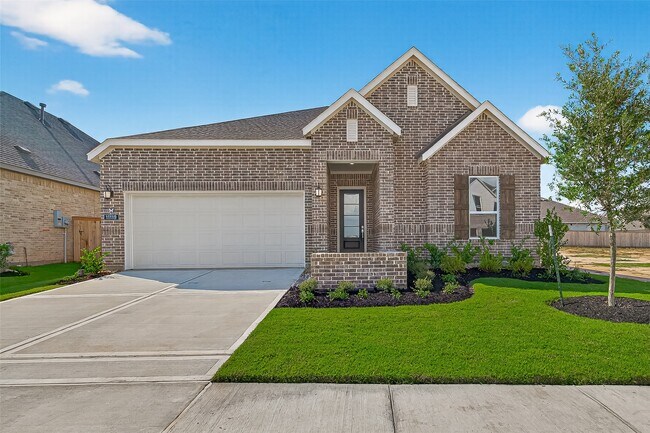 Primary Photo - 11119 Poplar Tree Dr