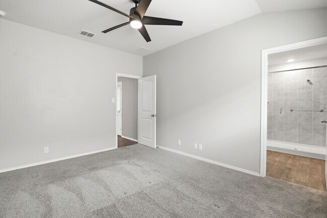 Building Photo - New 3-bed 2-bath home available in Cobalt Canyon Community! Move in NOW!