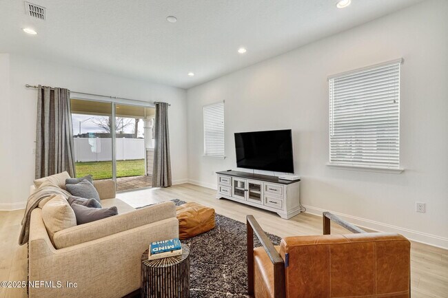 Building Photo - 287 Rum Runner Wy