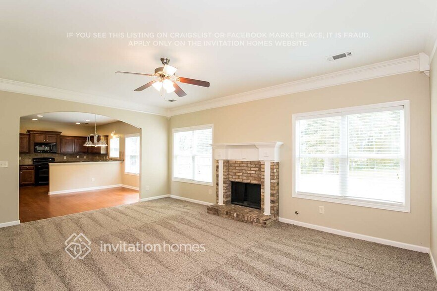 Building Photo - 3667 Vine Springs Ter