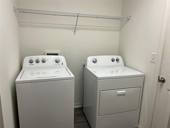 Building Photo - 3838 Whitetail Ct