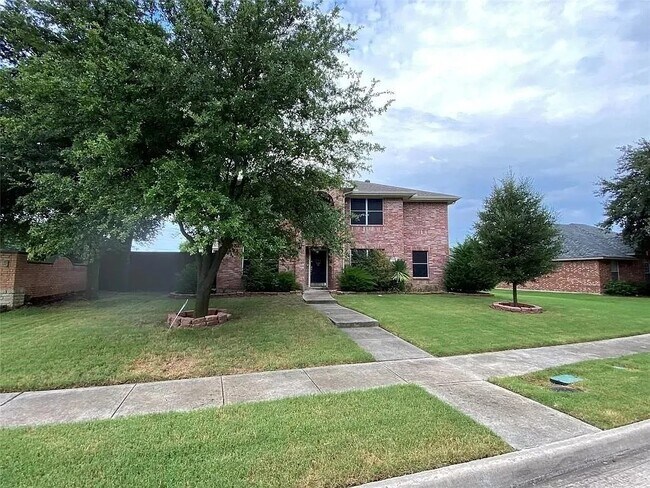 Building Photo - 6315 Tara Ln