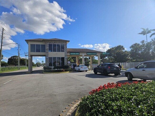 Building Photo - 1501 SW 134th Way