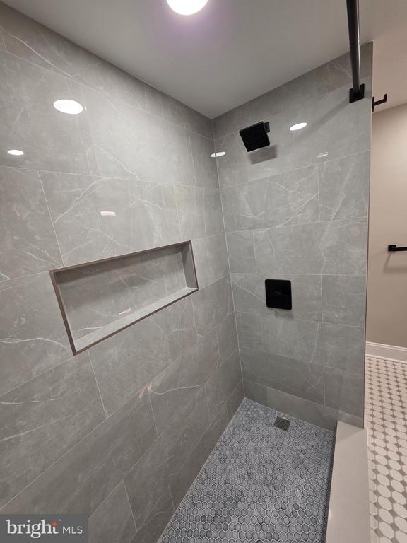 Building Photo - 4338 Cresson St