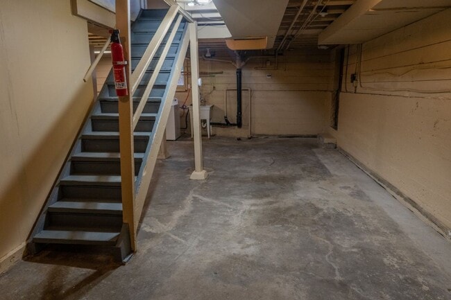 Building Photo - 4Bd/2Ba Seattle House