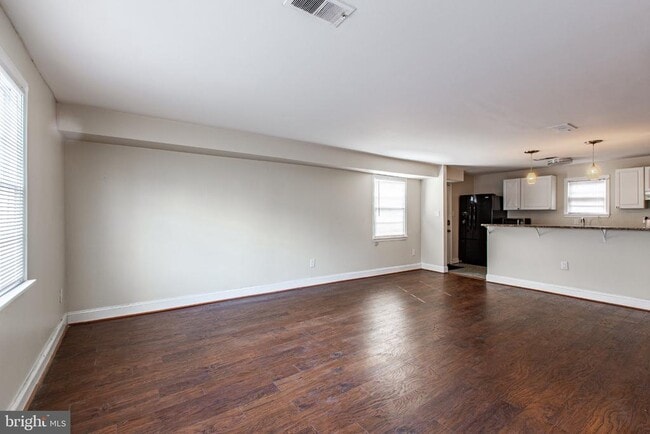 Building Photo - 430 N Patrick St