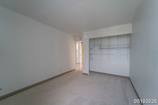 Building Photo - $2,100 | 1br/1ba Condominium in Harbour Ridge (ALL UTILITIES INCLUDED)