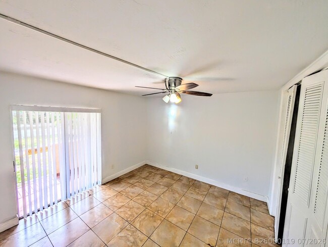 Building Photo - 680 Miller Dr