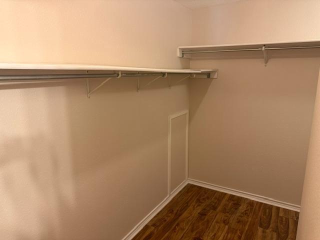 Building Photo - 534 Kellys Way