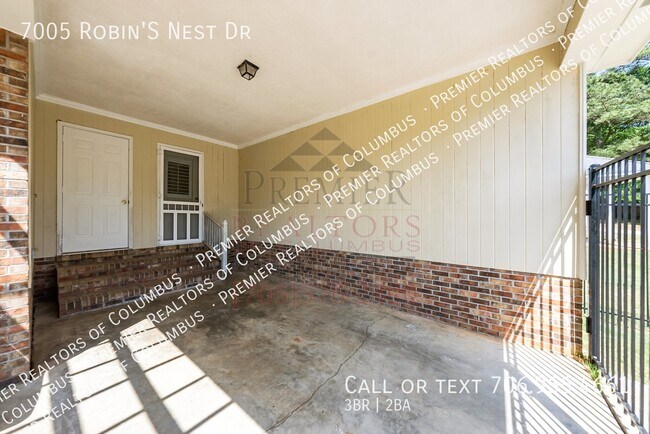 Building Photo - 7005 Robin's Nest Dr