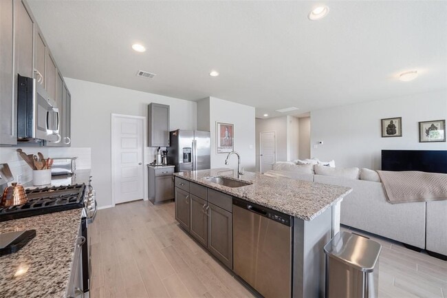 Building Photo - 641 Running Creek Dr