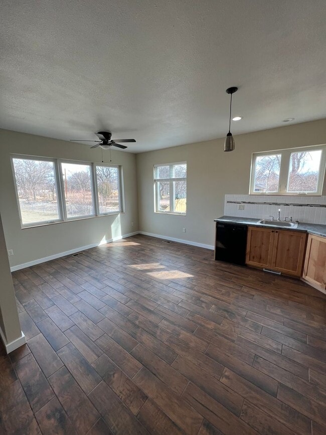 Building Photo - Newly Built 3 Bedroom 2 Bath