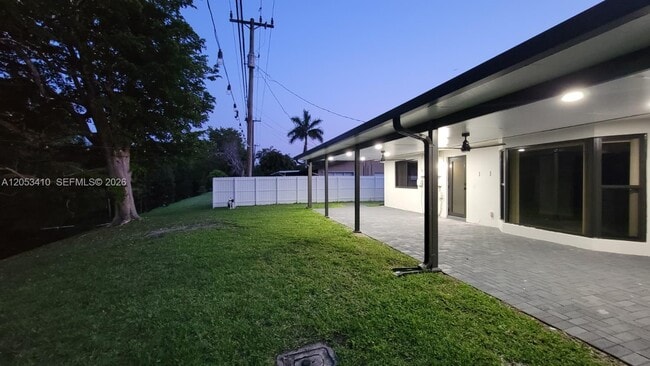 Building Photo - 400 NW 65th Ave