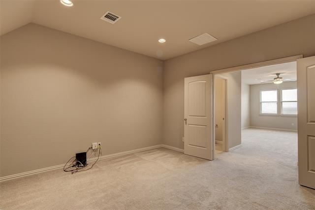 Building Photo - 9301 Wood Duck Dr