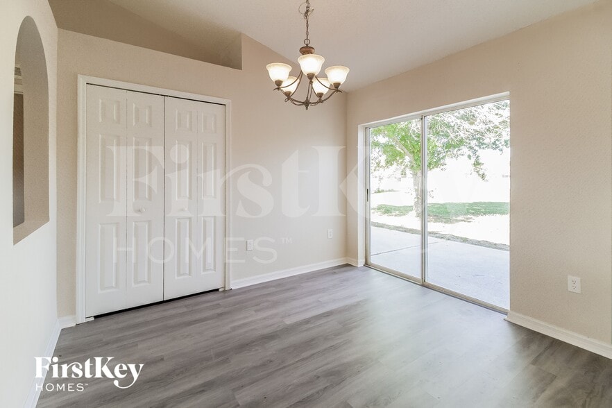 Building Photo - 711 Hamster Way