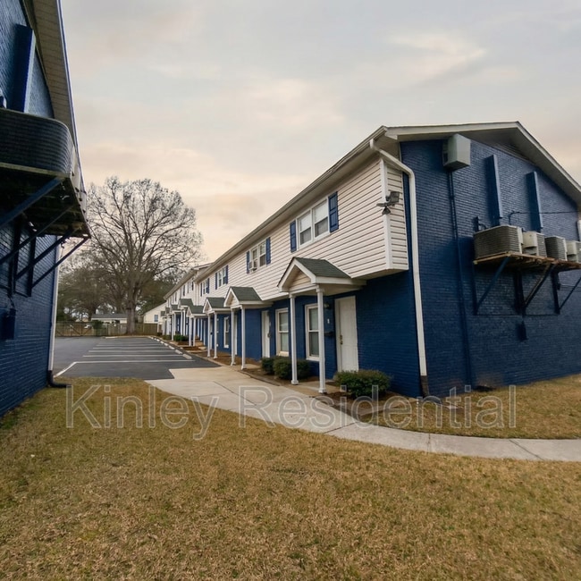 Building Photo - 613 Key St