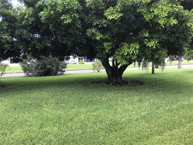 Building Photo - 3705 34th Ave Dr W