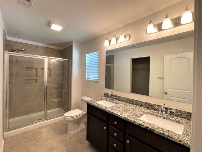 Building Photo - Newer Home in Reedy Fork, SS Appliance, Gr...