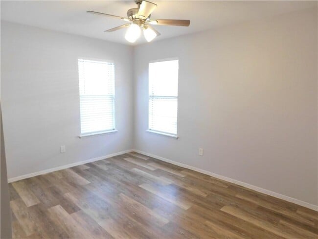 Building Photo - 305 Blackson Ave