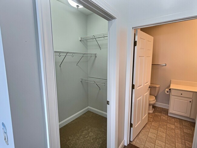 Building Photo - 4933 Crab Pond Ct