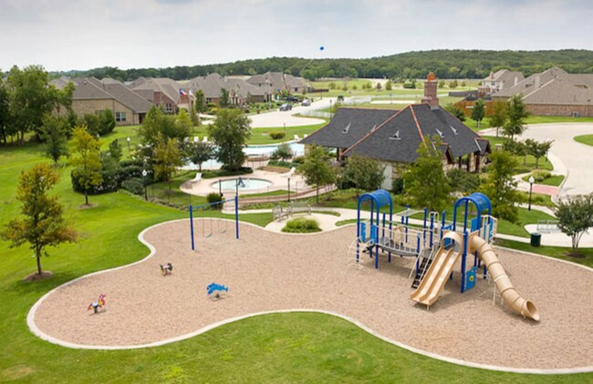 Building Photo - 9105 Conroe Dr