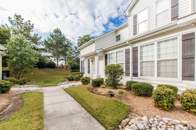Building Photo - 1132 Grace Hill Dr