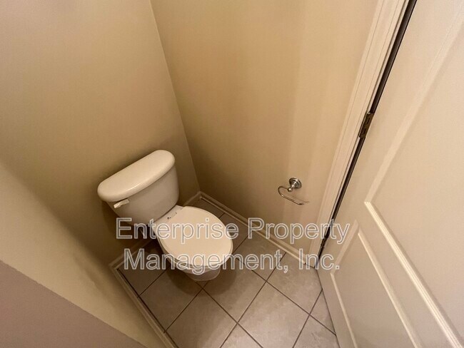 Building Photo - 10092 Cross Valley Dr