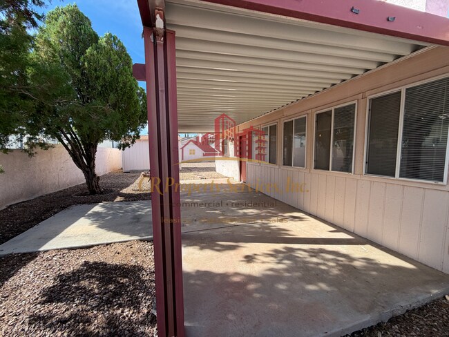 Building Photo - 4000 Airway Ave