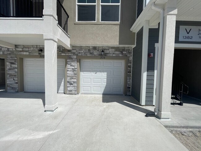 Building Photo - 1382 N 3650 W