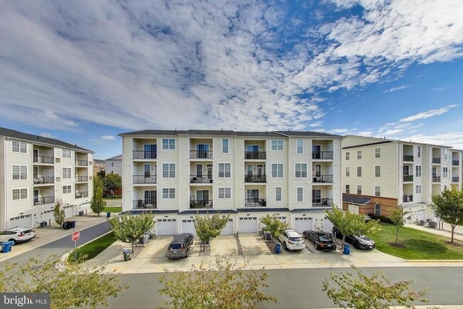 Building Photo - 23516 Hopewell Manor Terrace