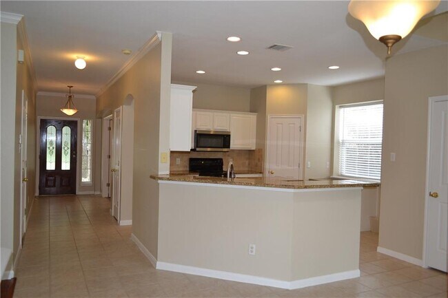 Building Photo - 17305 Montana Falls Dr