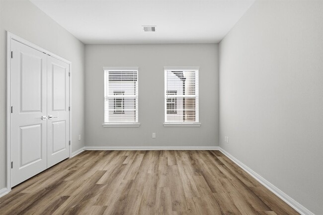 Building Photo - 9912 A Clark Rd