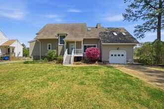 Building Photo - 20B Freeman Dr