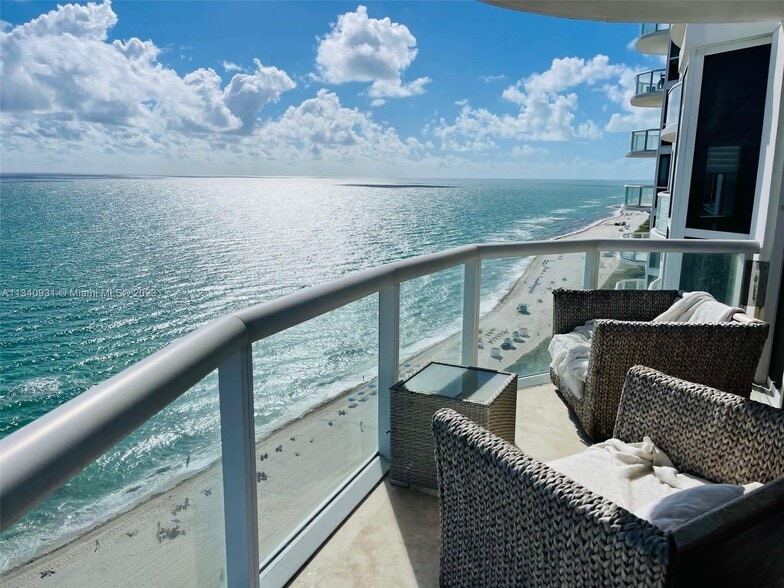 Building Photo - 6365 Collins Ave