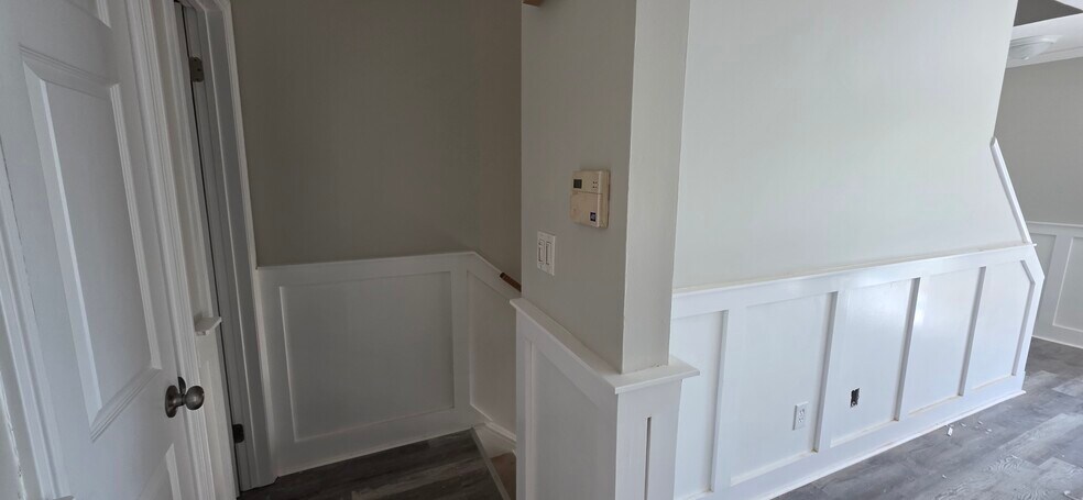 Building Photo - 769 Sylvan Ave