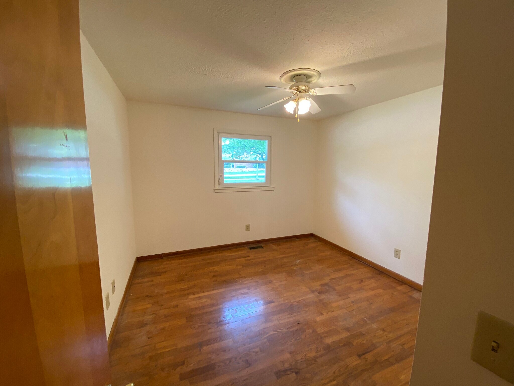 Building Photo - 2213 Philo Rd