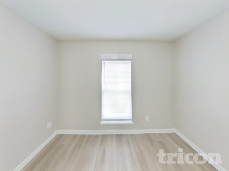 Building Photo - 5804 Brick Landing Dr