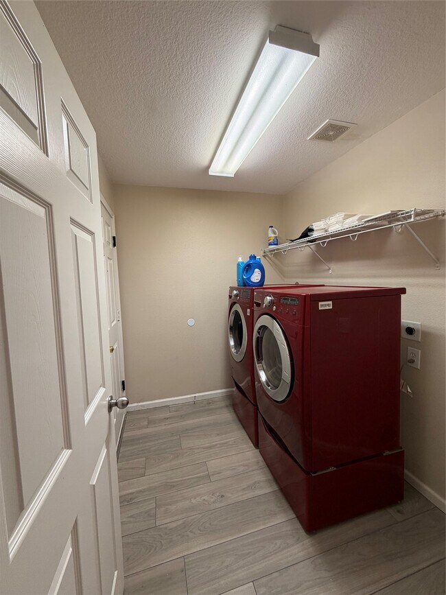 Building Photo - 20331 Evening Primrose Ln