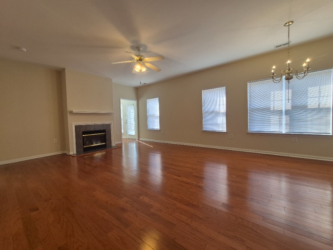 Building Photo - 2223 Locksley Woods Dr