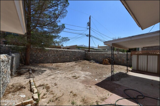 Building Photo - 6913 Pamlico Dr