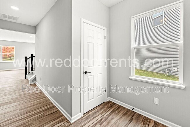 Building Photo - 5218 Triple Crown Wy