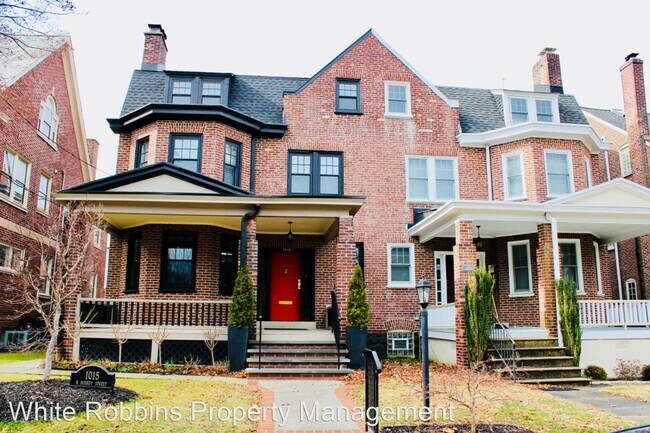 Building Photo - 5 br, 3.5 bath House - 1015 N Rodney St.
