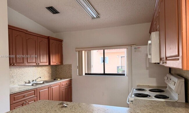 Building Photo - 7880 W 29th Way