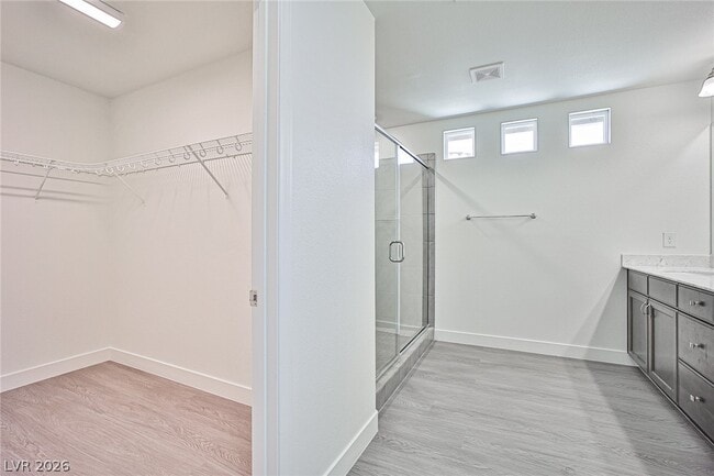 Building Photo - 6145 Sky River Ct