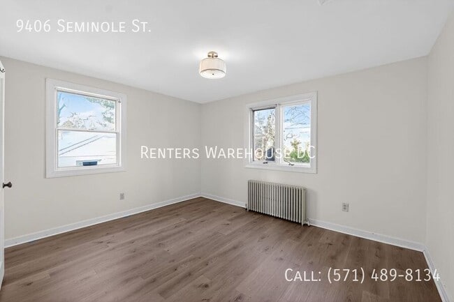 Building Photo - 9406 Seminole St