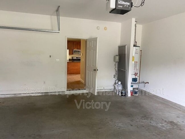 Building Photo - 3021 Chelsea Park Ridge
